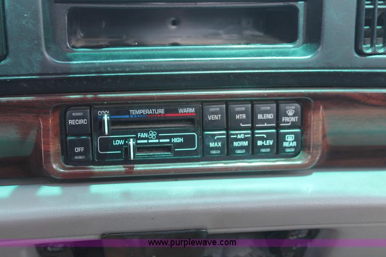 image for item I7974 1997 Buick LeSabre Custom