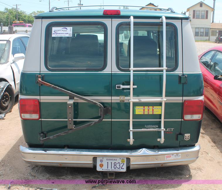 image for item I7977 1995 Chevrolet G20 Sport van