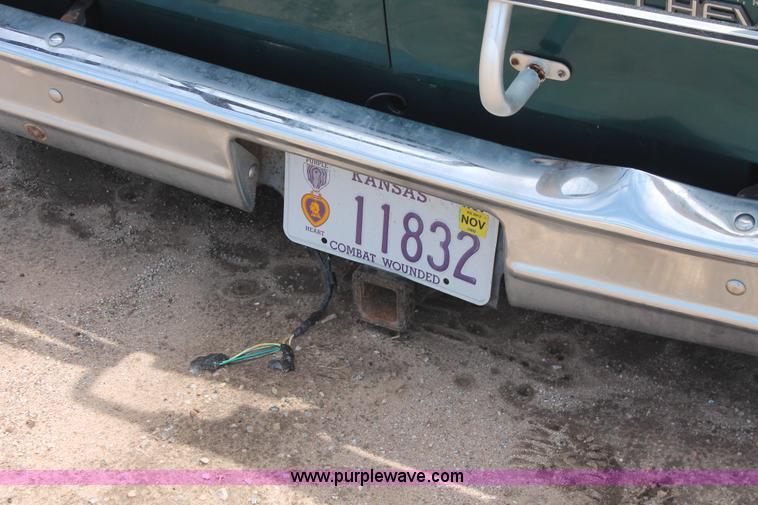 image for item I7977 1995 Chevrolet G20 Sport van