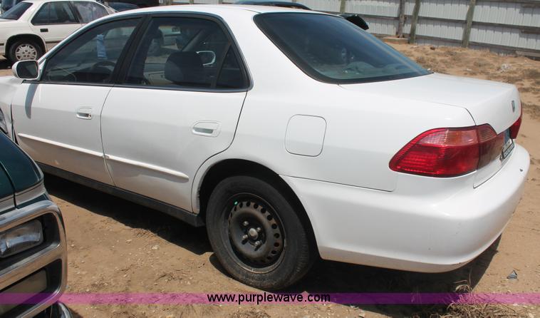 image for item I7978 1998 Honda Accord LX