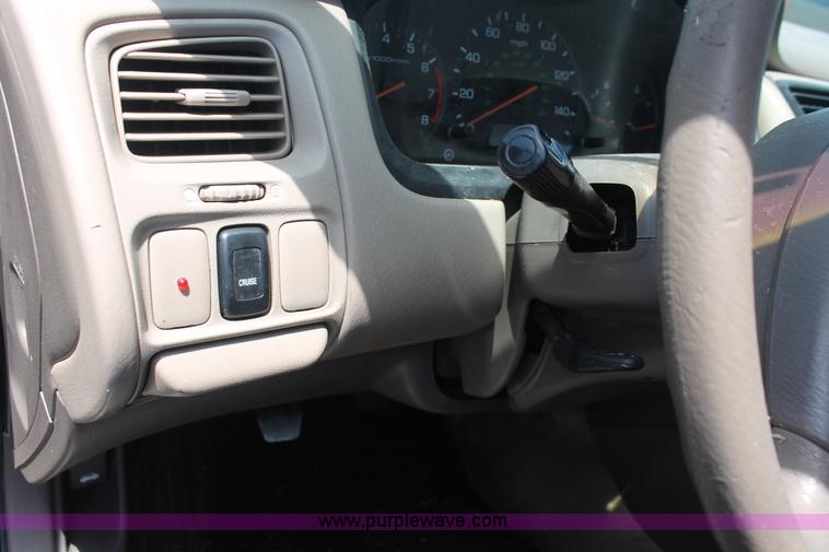 image for item I7978 1998 Honda Accord LX