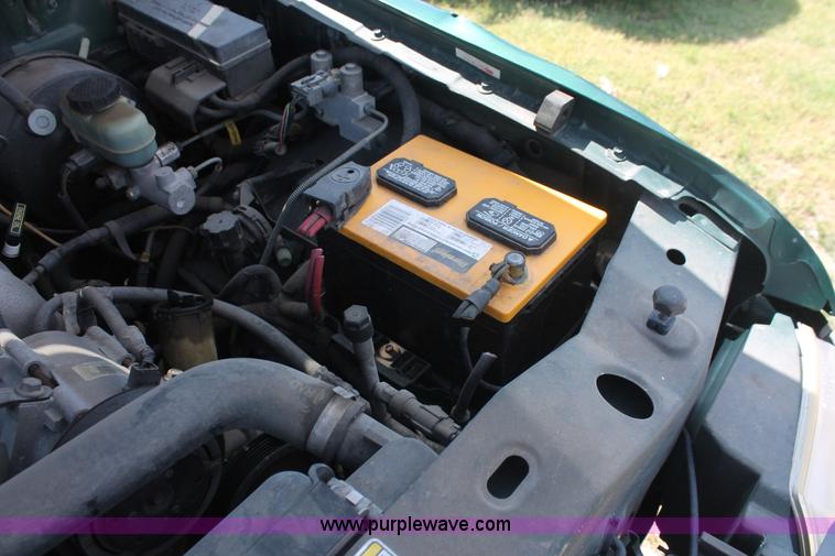 image for item I7981 1999 Ford Ranger XLT pickup truck