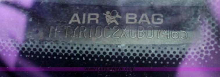 image for item I7981 1999 Ford Ranger XLT pickup truck