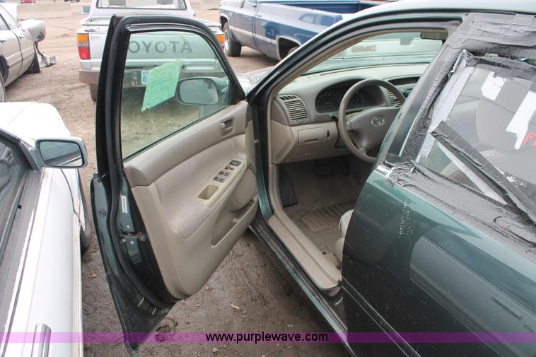 image for item W9458 2003 Toyota Camry