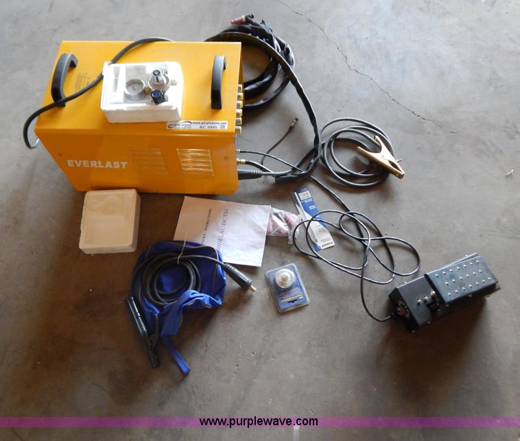 image for item AC9995 Everlast AC/DC TIG-200P welder