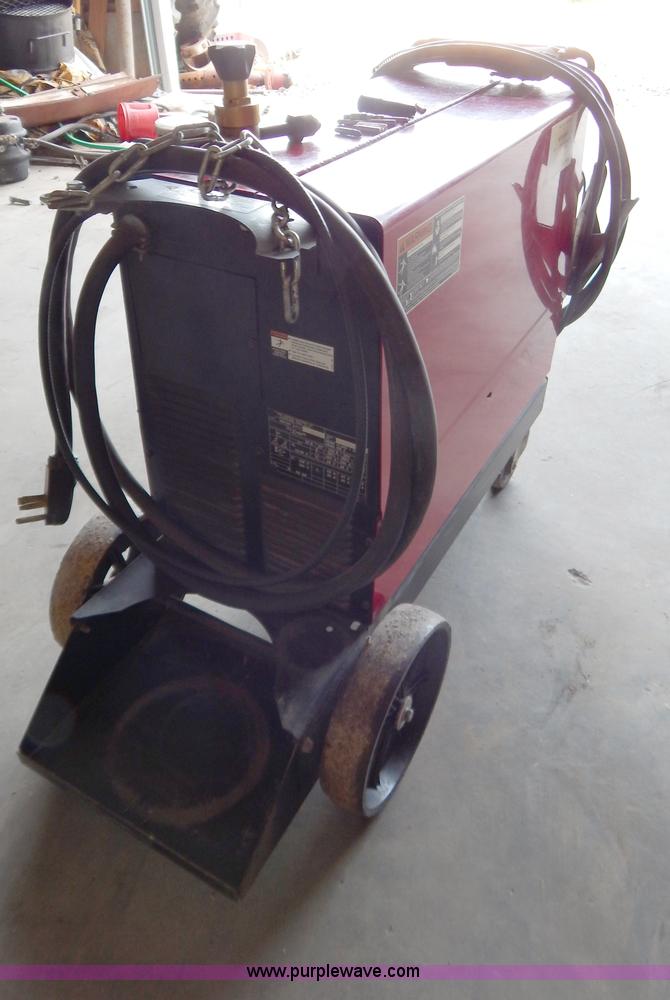 image for item AC9996 Lincoln Wire-Matic 255 mig welder