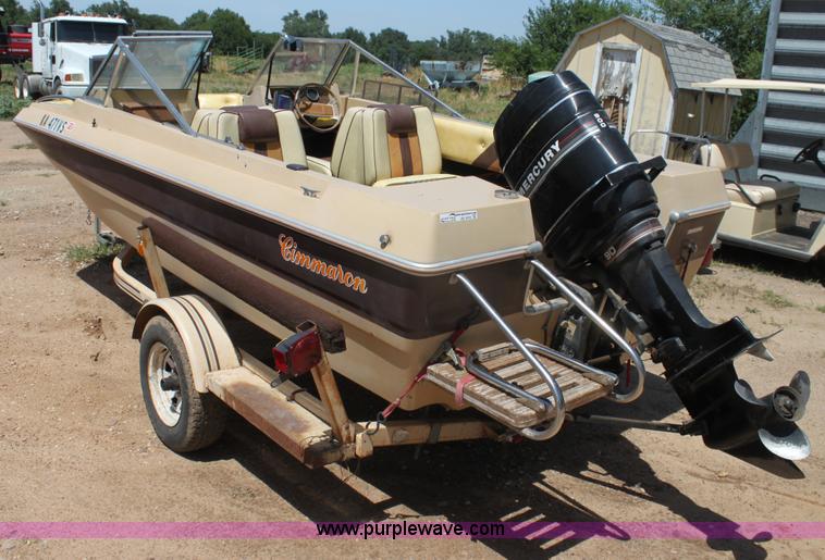 image for item AE9163 1984 Cimarron 16' ski boat