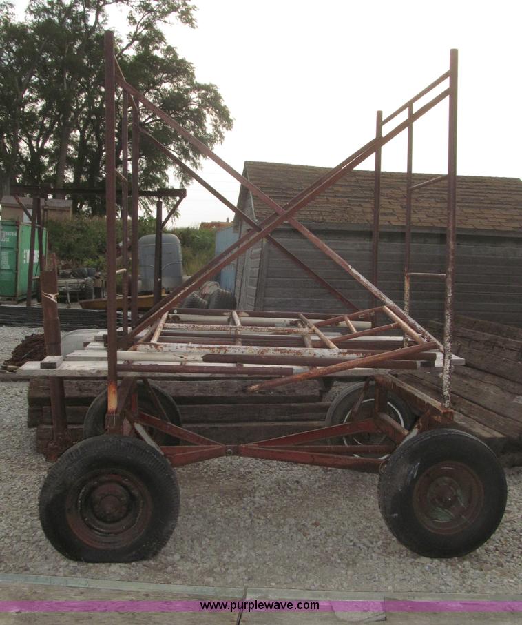 image for item AE9495 Shop built scaffold on running gear