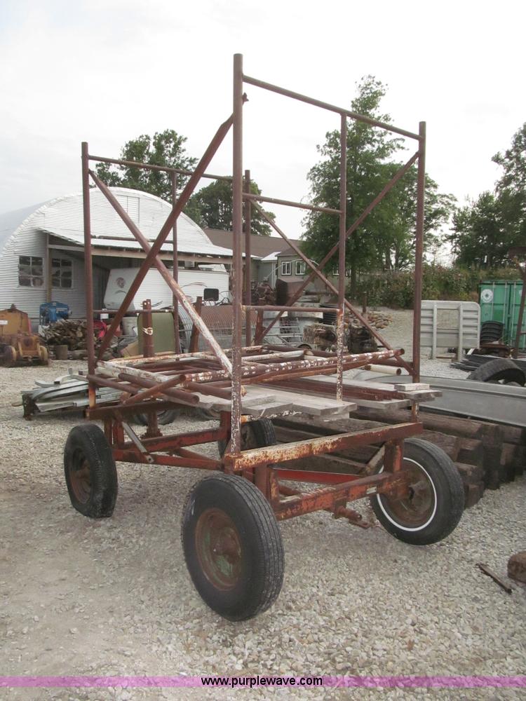 image for item AE9495 Shop built scaffold on running gear