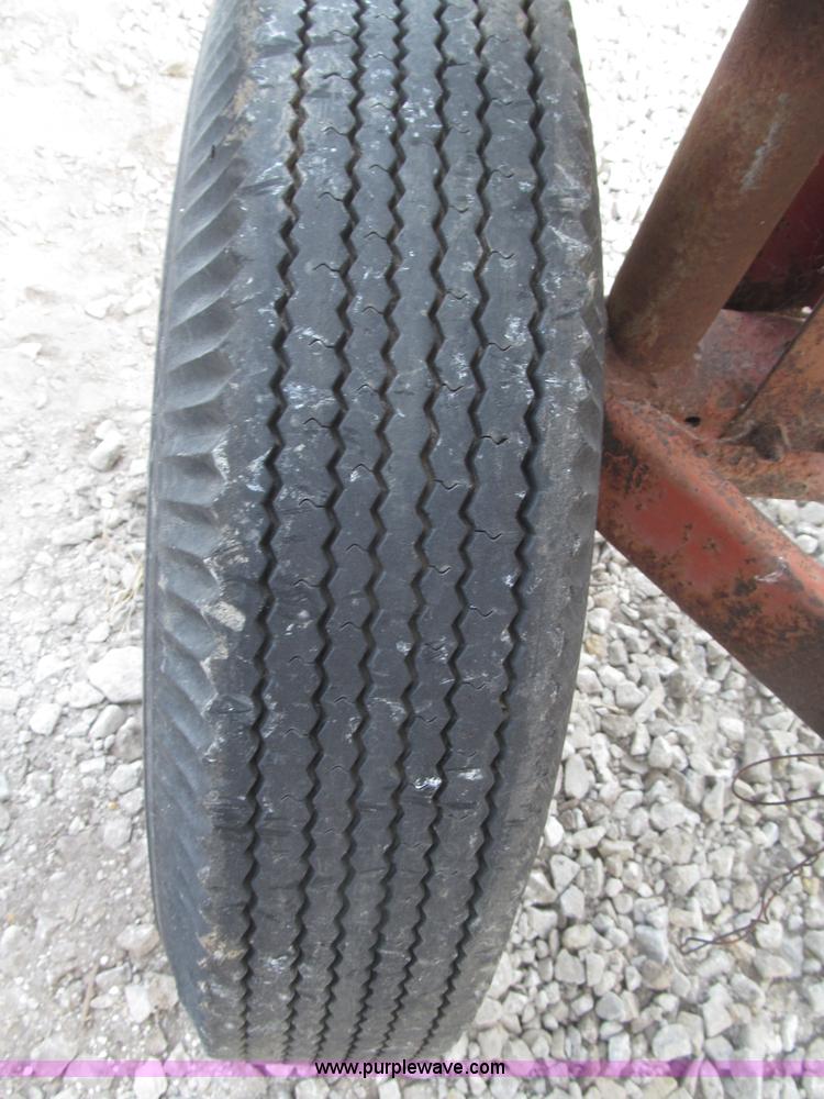 image for item AE9495 Shop built scaffold on running gear