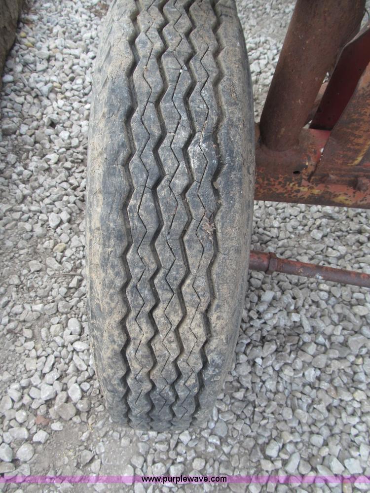 image for item AE9495 Shop built scaffold on running gear