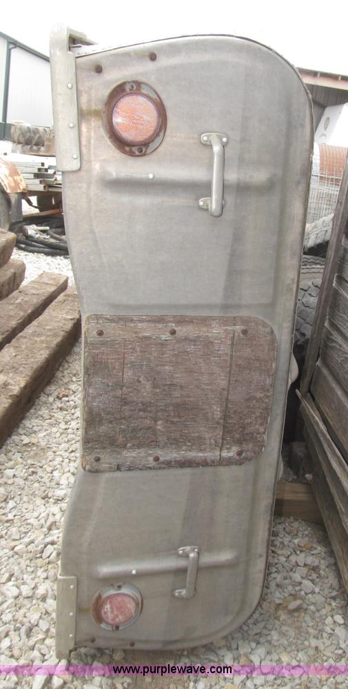 image for item AE9497 1958 Blue Star 11'4" john boat