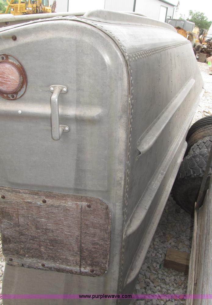 image for item AE9497 1958 Blue Star 11'4" john boat