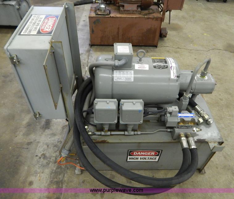 Trivolt three phase electric over hydraulic power unit in Liberty, MO