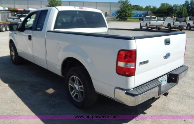image for item AE9833 2007 Ford F150 XLT pickup truck