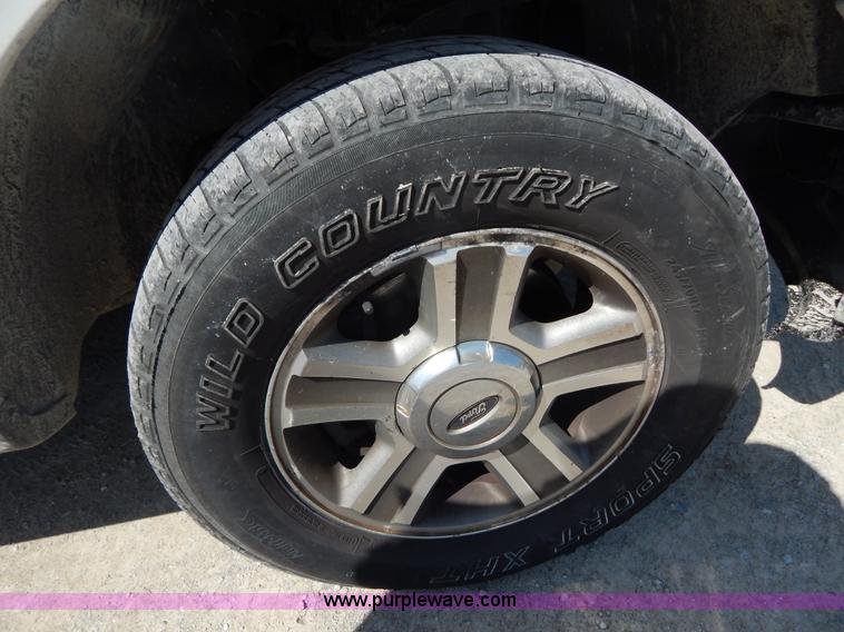 image for item AE9833 2007 Ford F150 XLT pickup truck