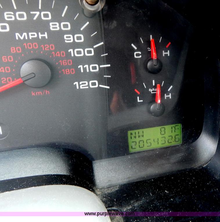 image for item AE9833 2007 Ford F150 XLT pickup truck