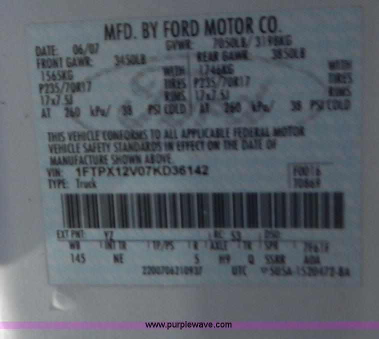 image for item AE9833 2007 Ford F150 XLT pickup truck