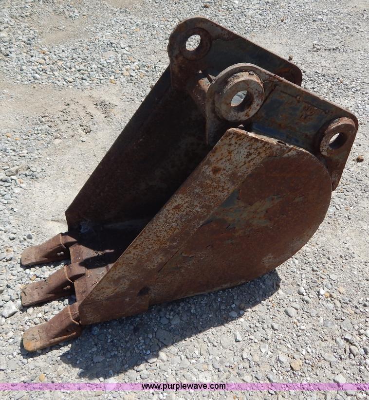 image for item AE9840 12"W backhoe bucket