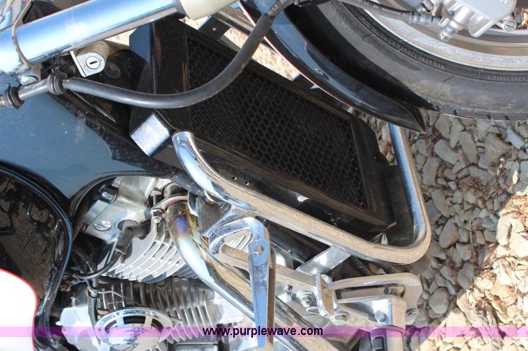 image for item AU9163 1994 Honda VT1100 Shadow motorcycle