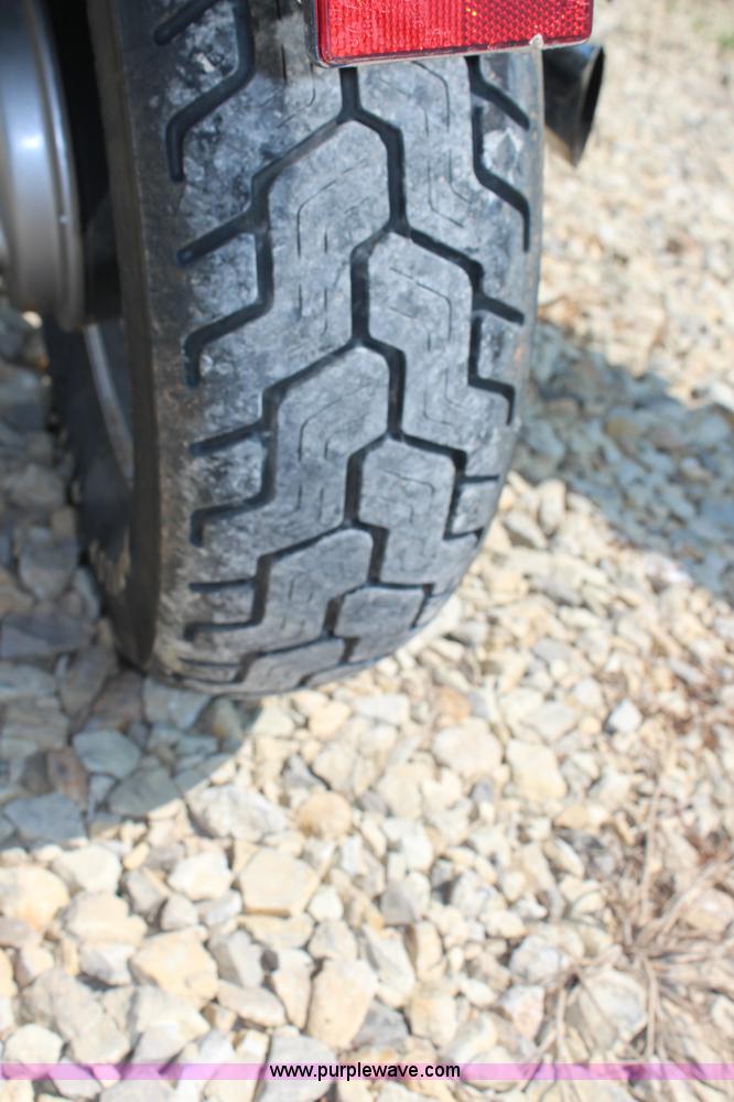 image for item AU9163 1994 Honda VT1100 Shadow motorcycle