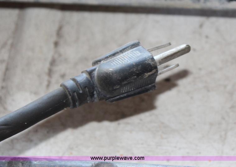 image for item AU9189 MK 14" tile saw