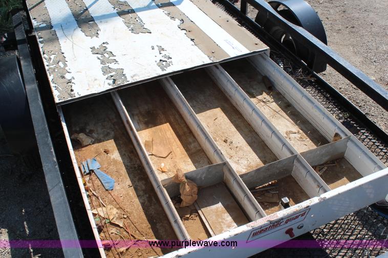 image for item AU9192 WeatherGuard toolbox