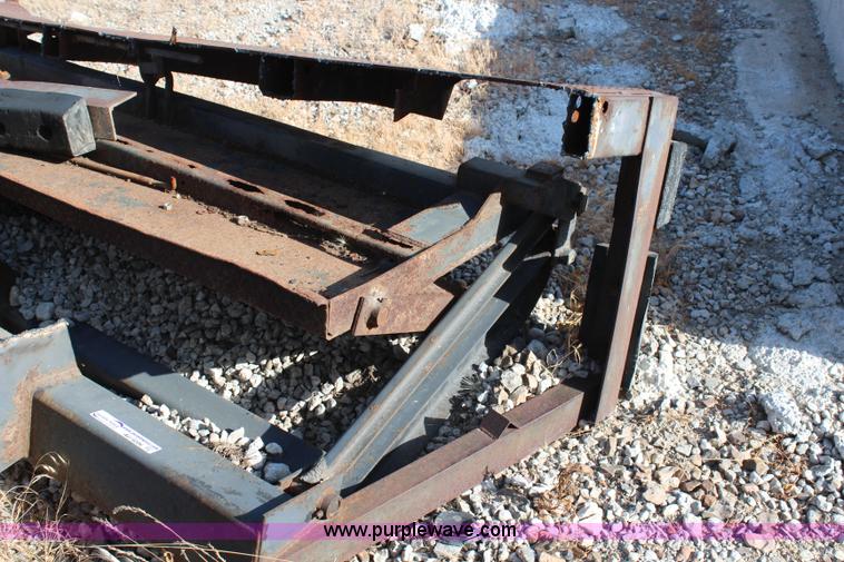 image for item AU9206 Maxon lift gate