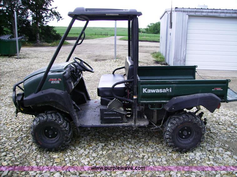 image for item C1195 2011 Kawasaki Mule 4010 utility vehicle