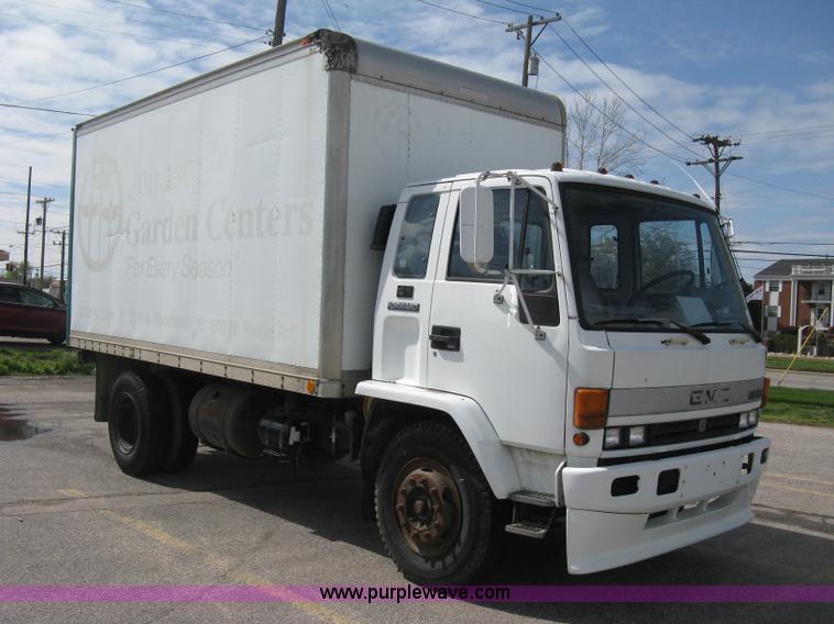 image for item E3446 1986 GMC W7 forward box truck