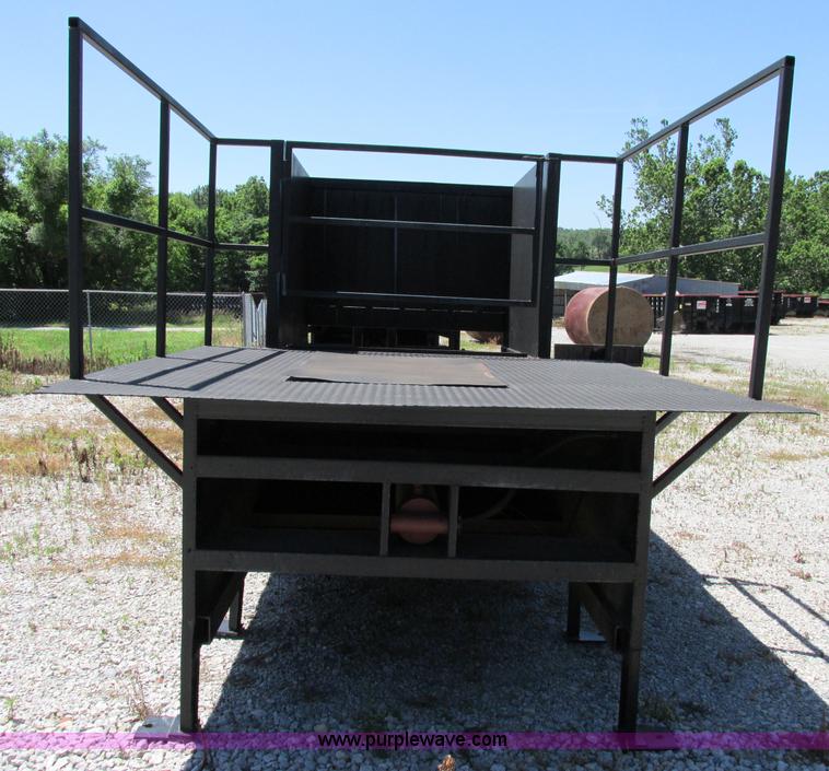 image for item F5114 Mac stationary compactor