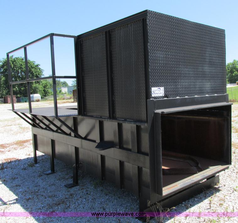 image for item F5114 Mac stationary compactor