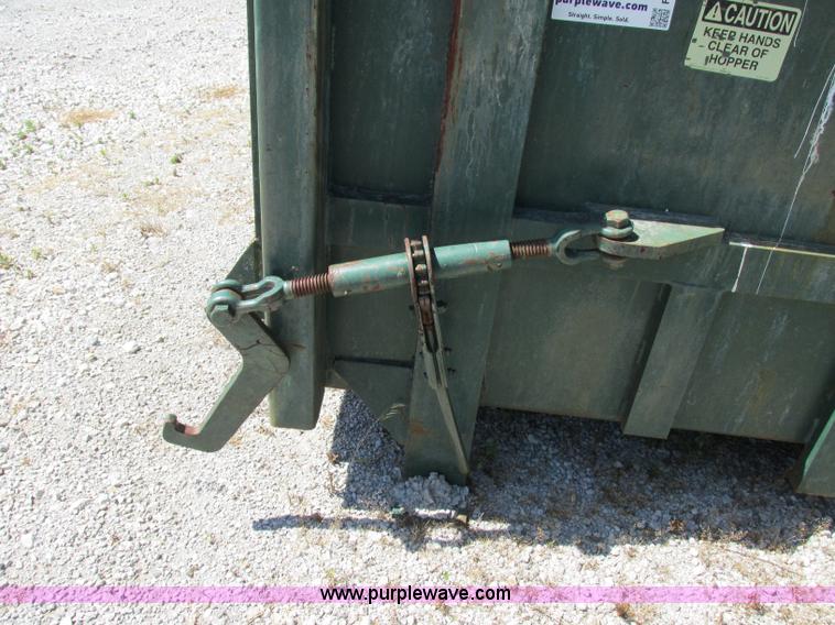 image for item F5121 Quality Purris stationary compactor