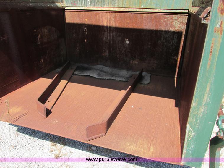 image for item F5121 Quality Purris stationary compactor