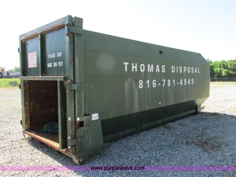 image for item F5134 2001 McClain Ez-Pack roll-off container