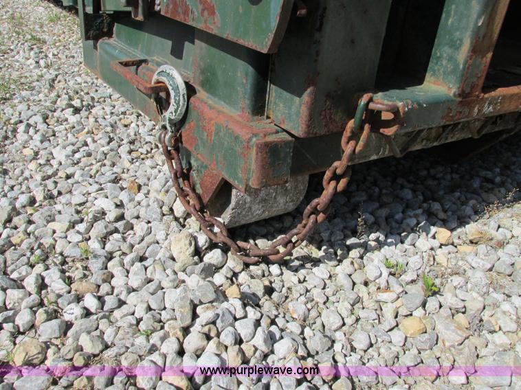 image for item F5134 2001 McClain Ez-Pack roll-off container