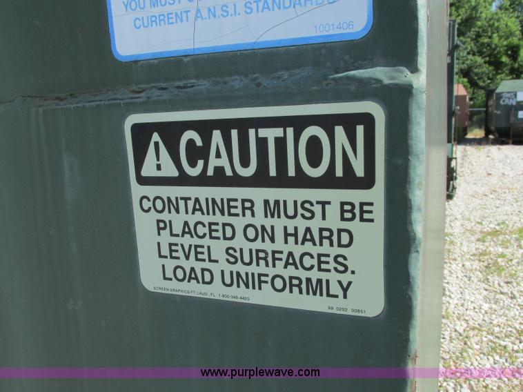 image for item F5134 2001 McClain Ez-Pack roll-off container