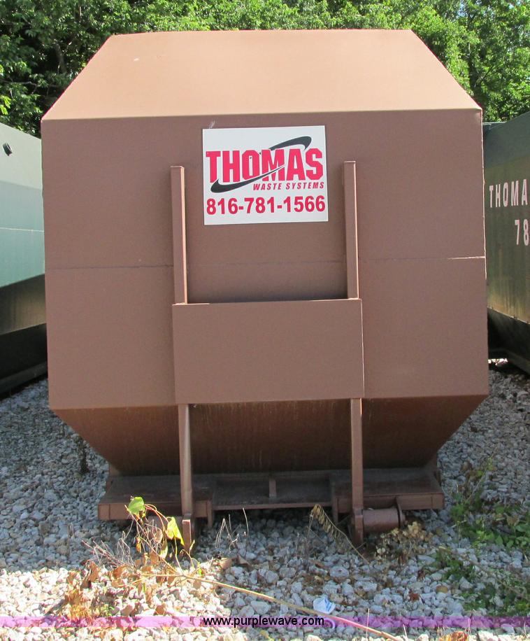 image for item F5137 2002 McClain Ez-Pack roll-off container