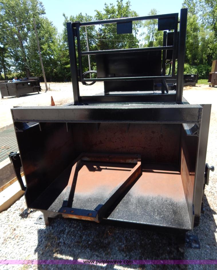 image for item F5143 McClain CM-200 stationary compactor