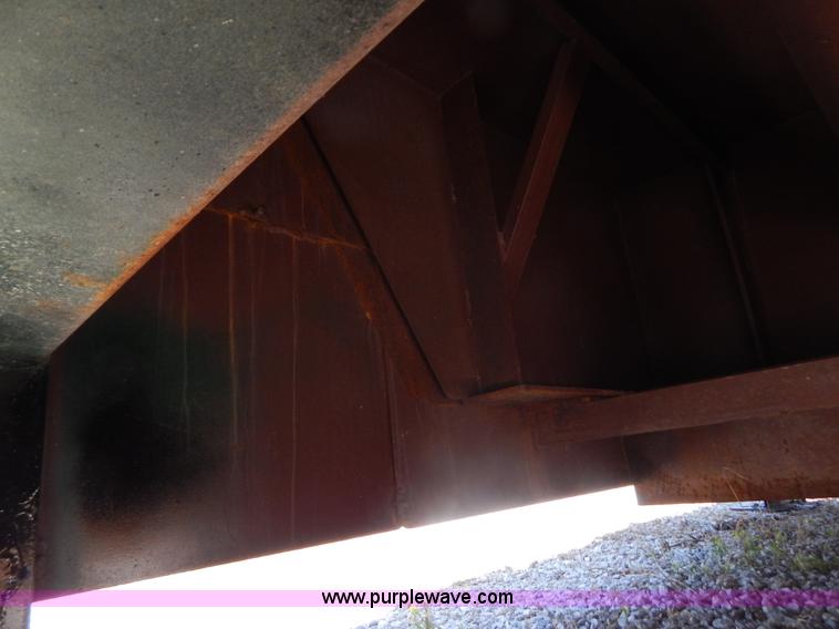 image for item F5143 McClain CM-200 stationary compactor