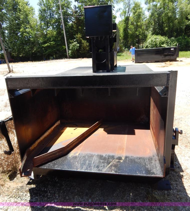 image for item F5144 McClain Mag 2 stationary compactor