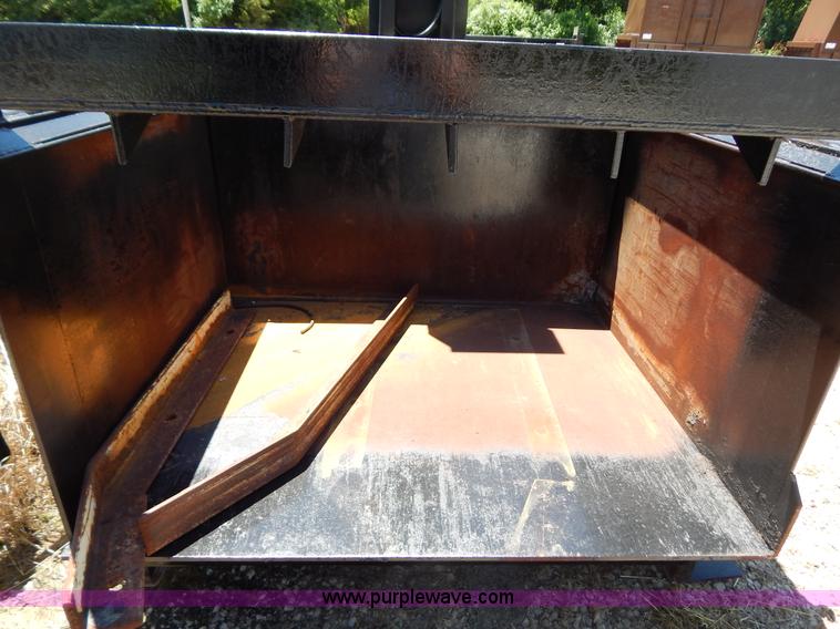 image for item F5144 McClain Mag 2 stationary compactor