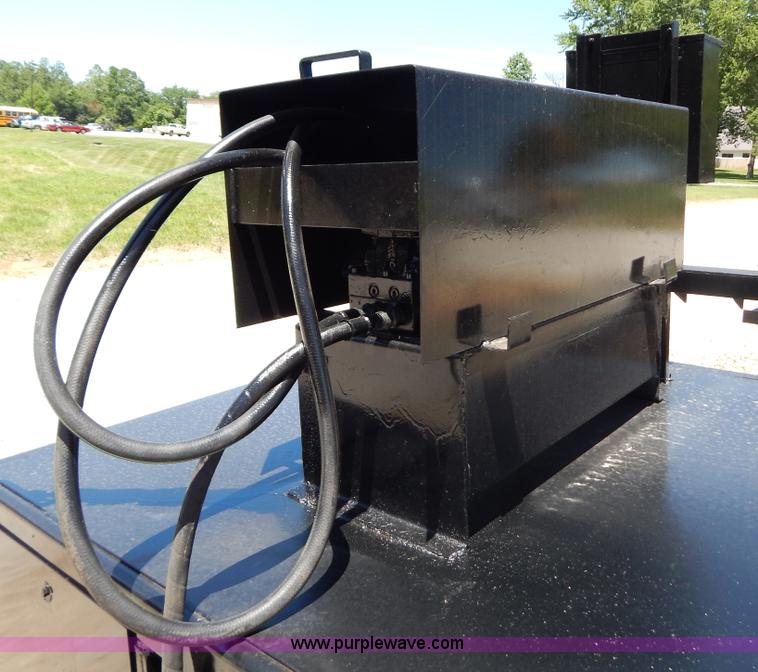 image for item F5144 McClain Mag 2 stationary compactor