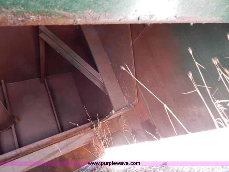 image for item F5144 McClain Mag 2 stationary compactor