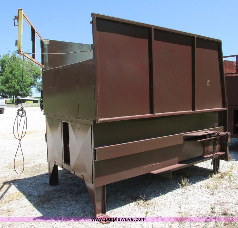 image for item F5145 Marathon TC-3 stationary compactor