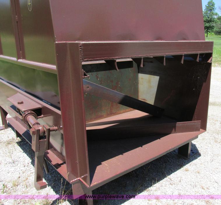 image for item F5145 Marathon TC-3 stationary compactor