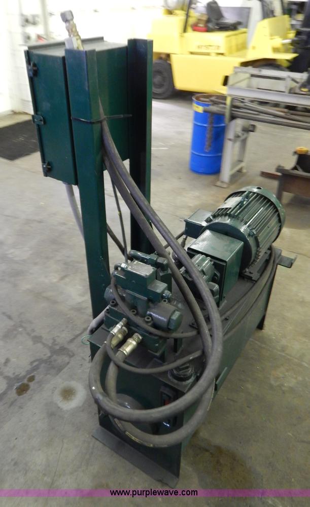 image for item F5145 Marathon TC-3 stationary compactor