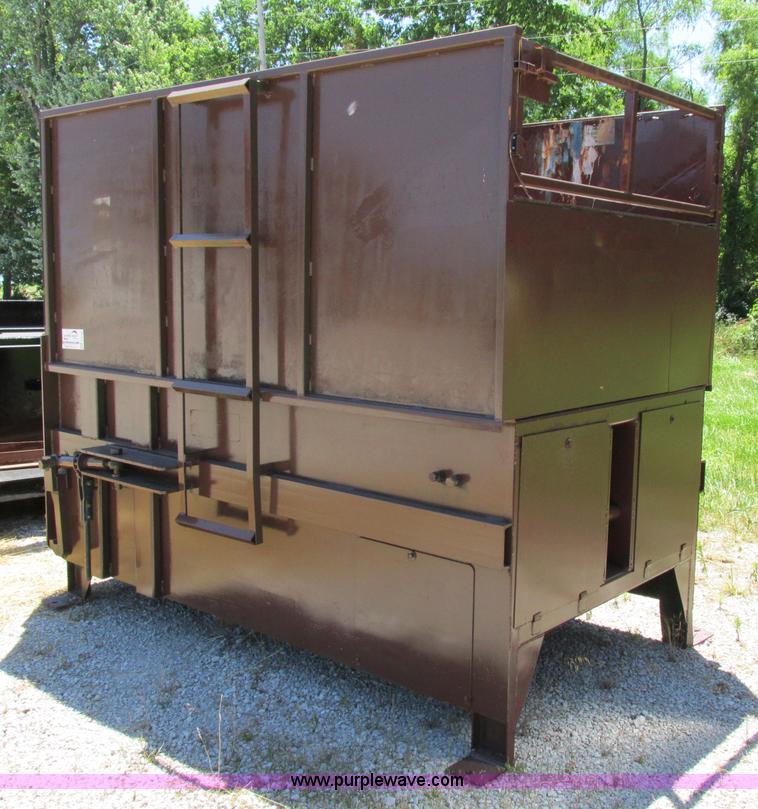 image for item F5146 McClain Mag stationary compactor