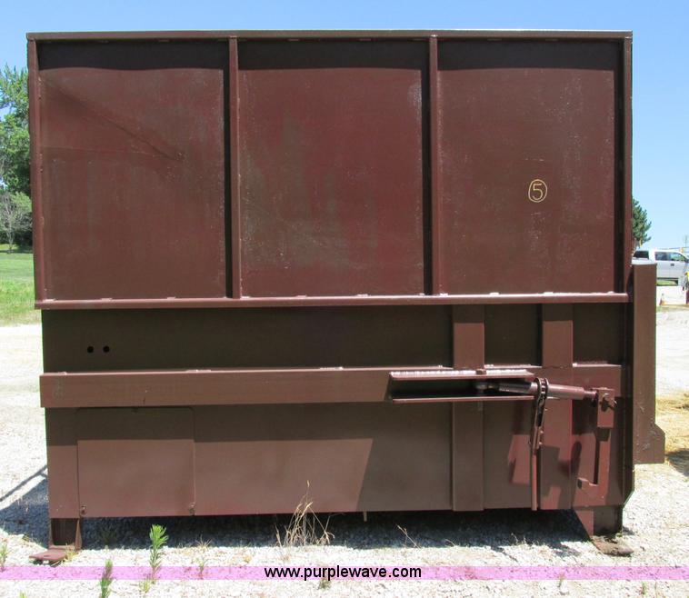 image for item F5146 McClain Mag stationary compactor