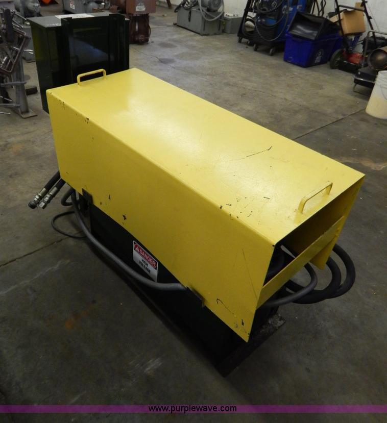 image for item F5147 Mac stationary compactor